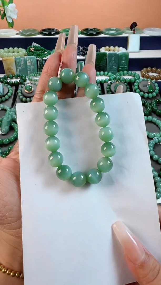 手串未镶嵌和田玉粉青猫眼卡12