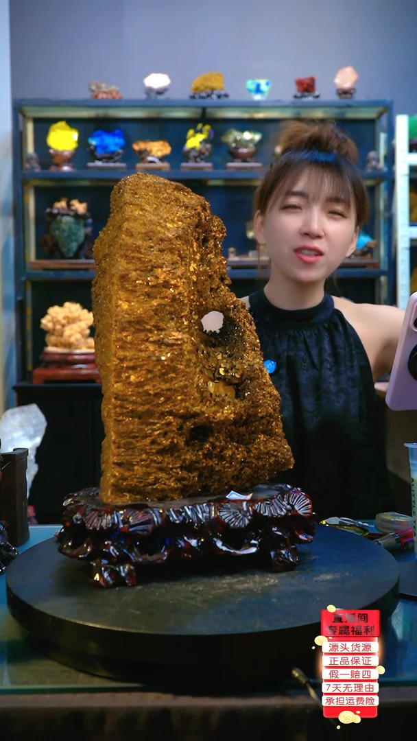 石材精品斑铜矿，矿物晶体摆件