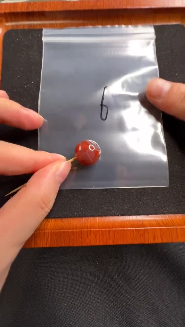 南红玛瑙配饰未镶嵌6