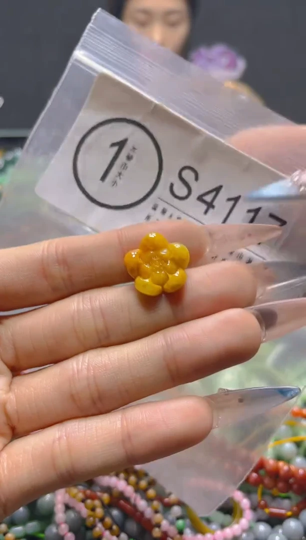 颈饰未镶嵌翡翠/S/翡翠A货，一件也是批发价