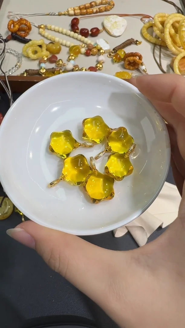 未镶嵌颈饰琥珀X0724-1195-214多样性一件