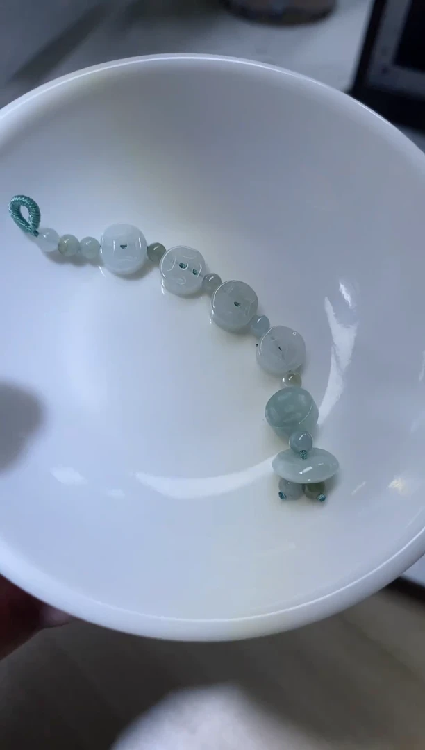 【闪购商品】翡翠颈饰未镶嵌天然缅甸翡翠A货手机挂