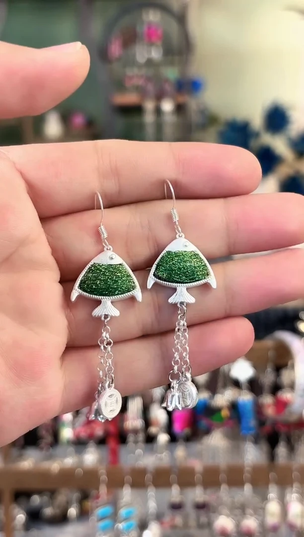 淑*?彩云南阁非遗老绣饰品527