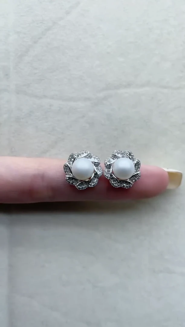 【闪购商品】淡水珍珠耳钉银S925镶嵌D62