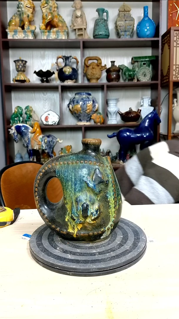 经典精美复古风格瓷器