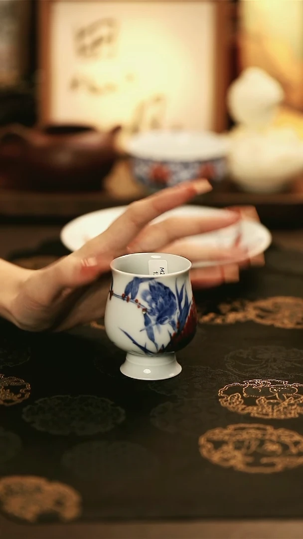 M2009/陶瓷青花釉里红单翠高足杯