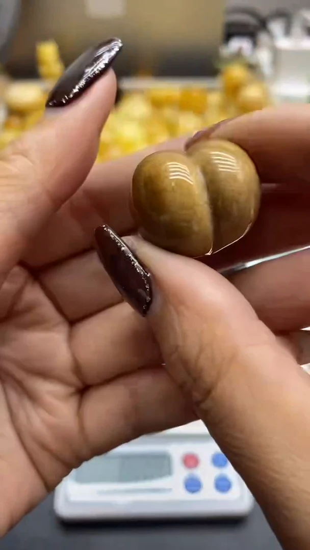 琥珀未镶嵌珠宝奇石1795