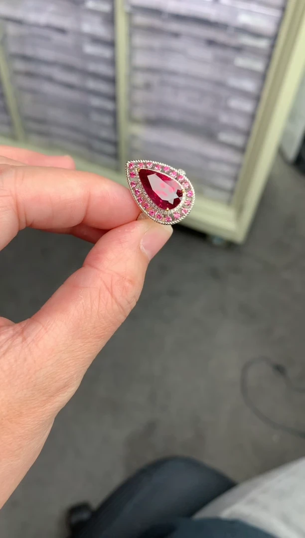 【闪购商品】碧玺戒指18K金镶嵌3.7ct卢比莱戒指