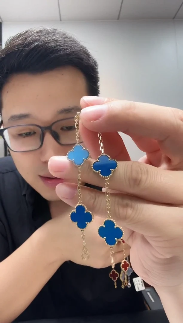 18K金镶嵌手链玛瑙/玉髓王*花蓝色k黄，五花手链