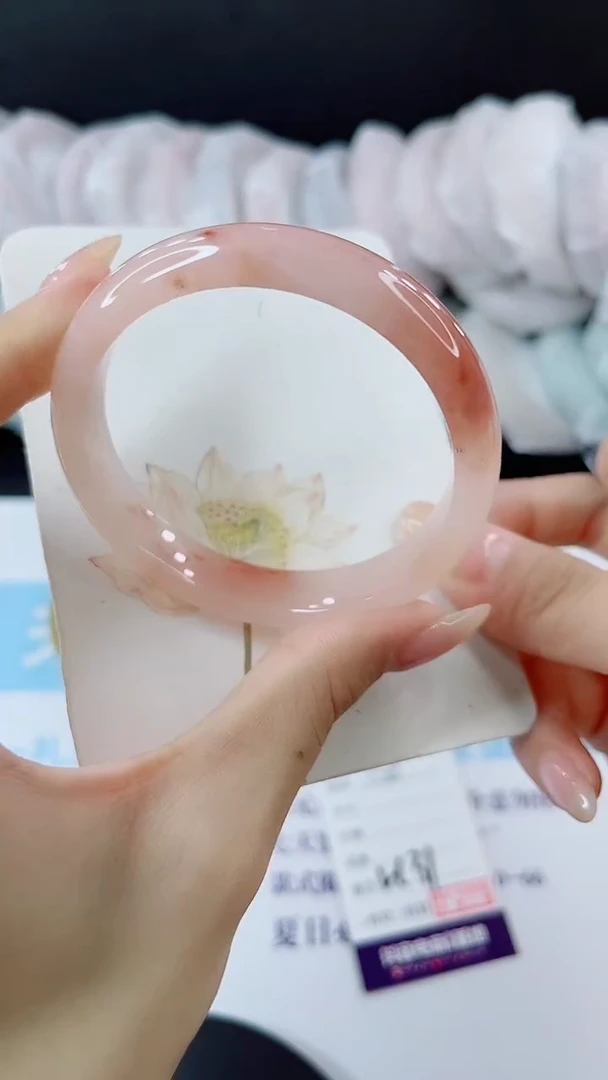 未镶嵌手镯石英质玉多样性发货L131