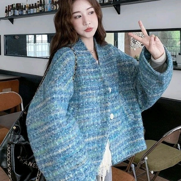 冬季新款韩系漂亮蓝色保暖毛呢外套女洋气减龄千金感宽松气质上衣