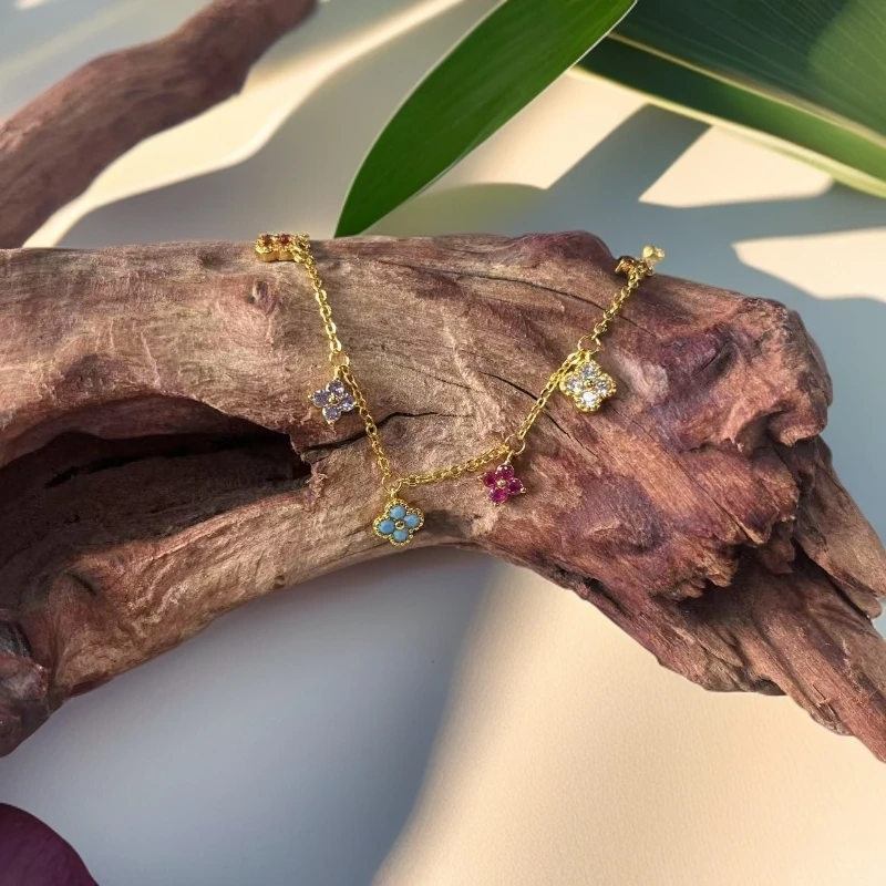 B-3052  时尚多巴胺四叶草手链 真金工艺+专柜礼盒