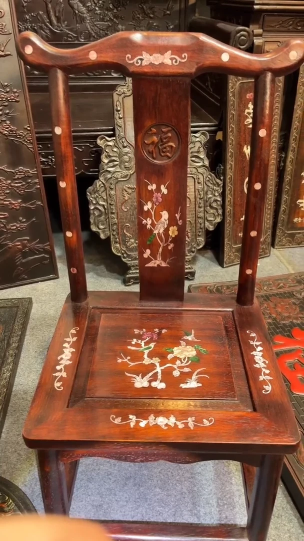非洲紫檀（红花梨）椅子75x35x32cm