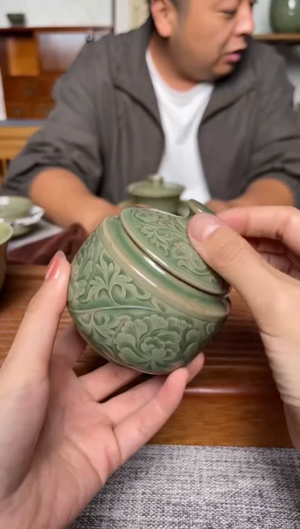 瓷器500王晓娜纯手工醒茶罐