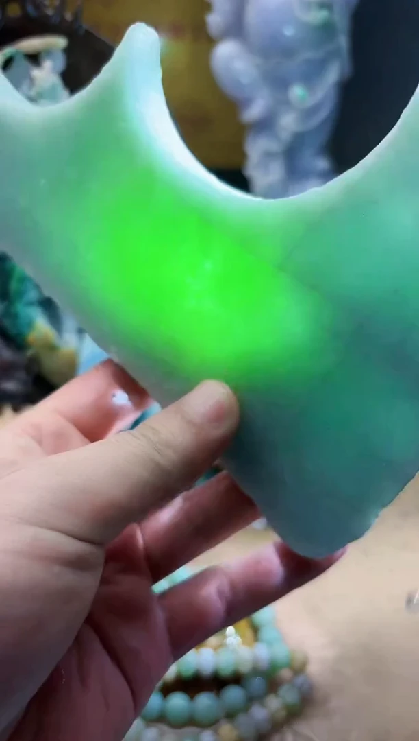未镶嵌挂件翡翠A货张优9366