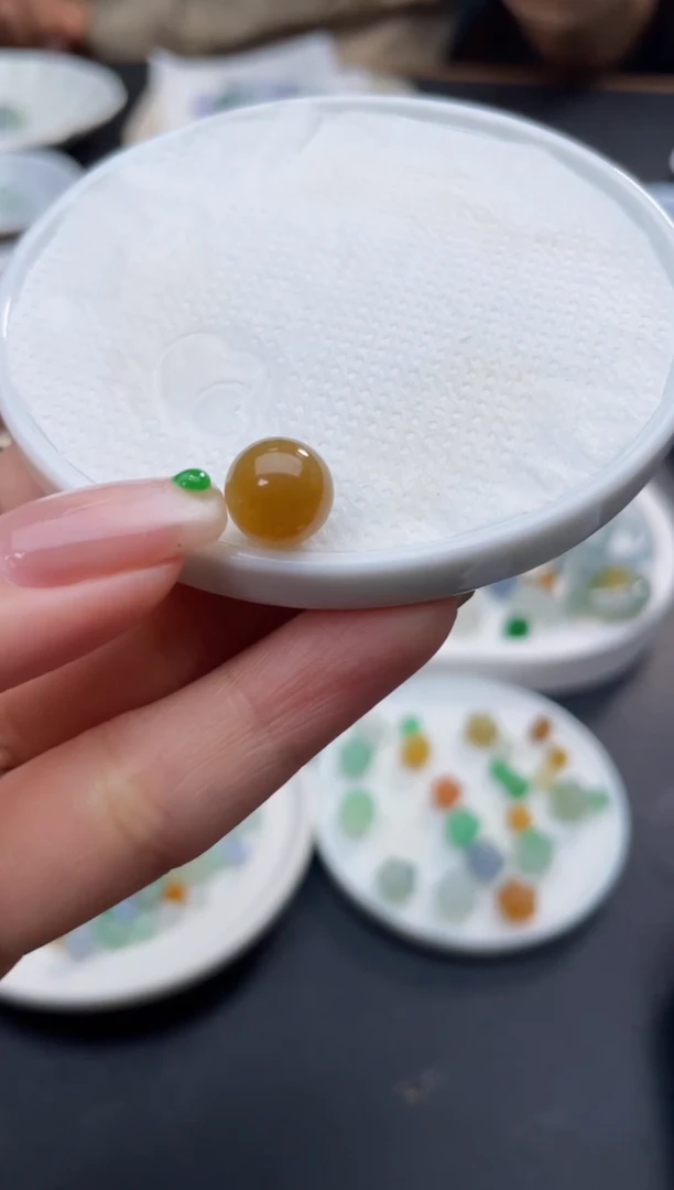 未镶嵌定制翡翠乐*忧啊A298