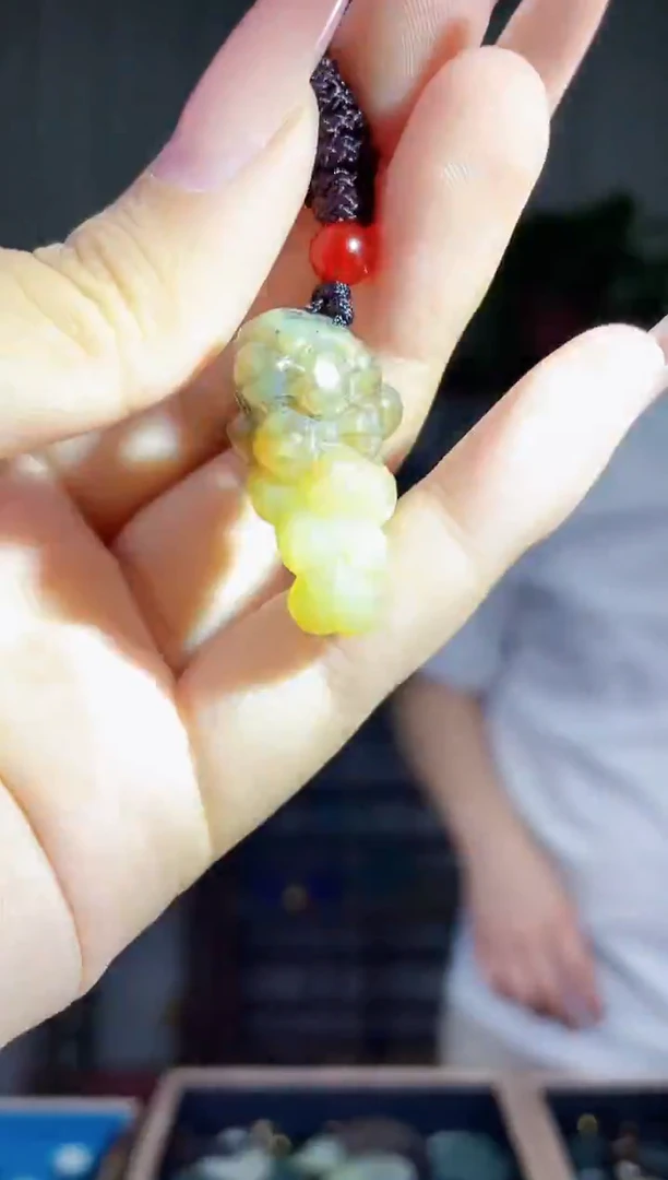 未镶嵌和田玉挂件拍一发一，多样性发货！