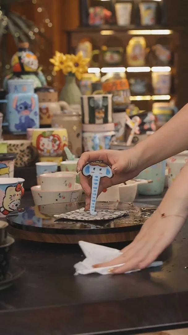 景德镇釉下彩绘设计师款式陶瓷