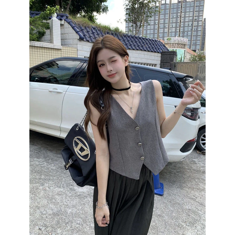 西装马甲女设计感小众v领无袖坎肩马夹背心夏季叠穿外搭短款上衣