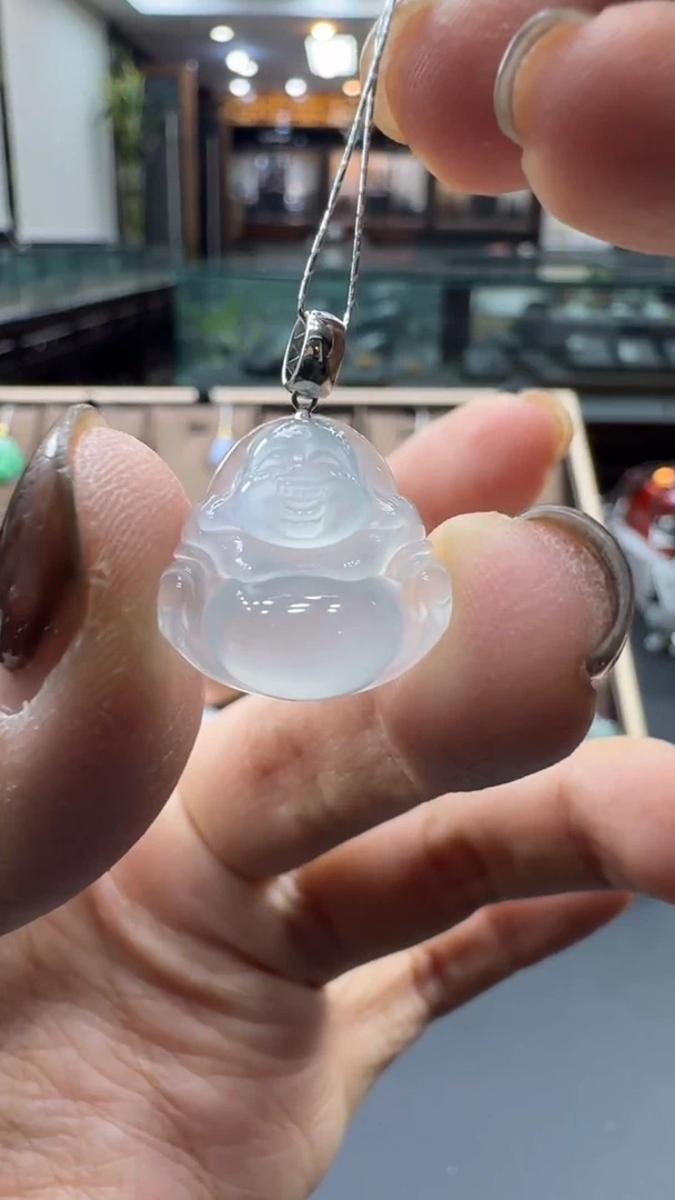 颈饰18K金镶嵌翡翠╰***?佛公