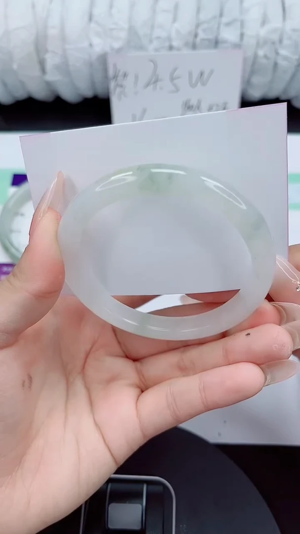 石英质玉手镯未镶嵌145-56/57