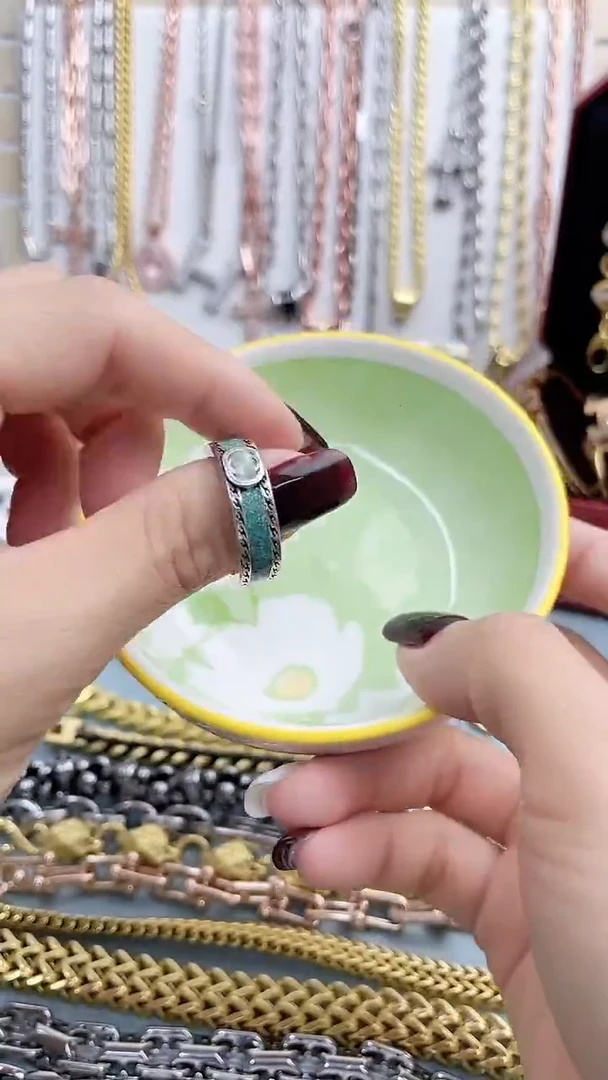 瓷片AAAAAAAAAAAAAAAA