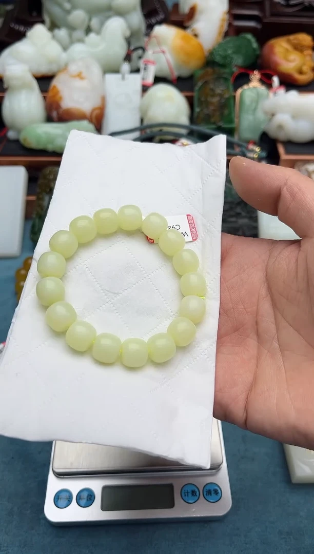 手串未镶嵌和田玉111hk12