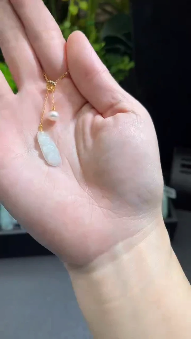 【闪购商品】翡翠吊坠(赠链)银S925镶嵌福豆