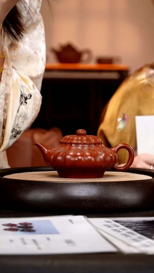 茶壶紫砂SDH20筋纹虚扁  大红袍   340cc