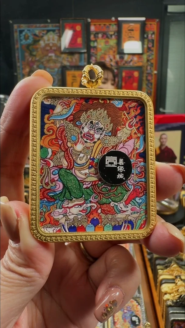 吊坠壹善缘城手绘唐卡白六臂