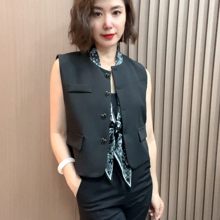 拼接女修身型短款春秋马夹百搭马甲休闲风无袖马夹气质显瘦洋气