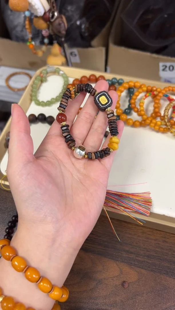 未镶嵌蜜蜡手链蜜蜡饼达拉干设计款手串[1008]