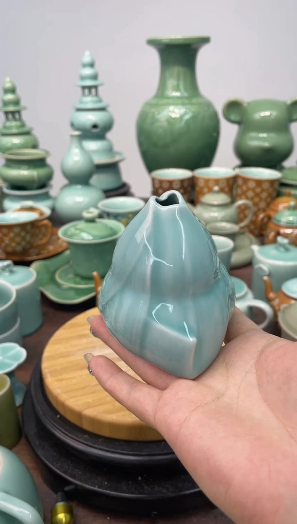 特价福利 微瑕 慧仙青瓷