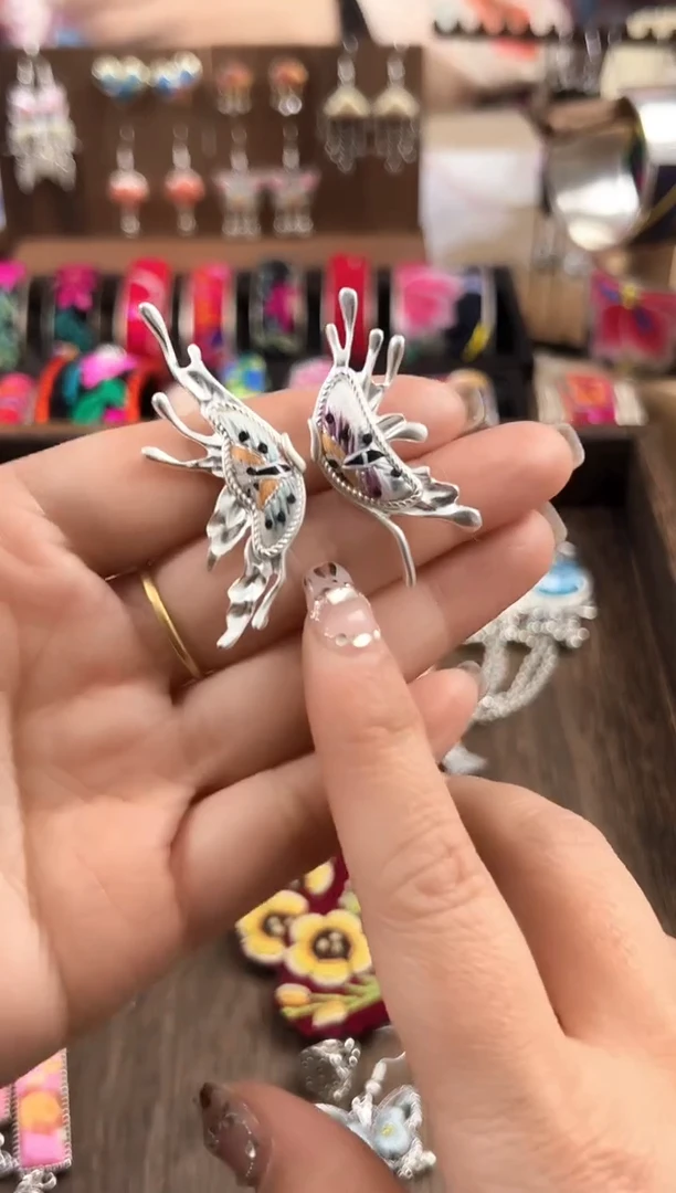 【闪购商品】织绣民族风老绣饰品114