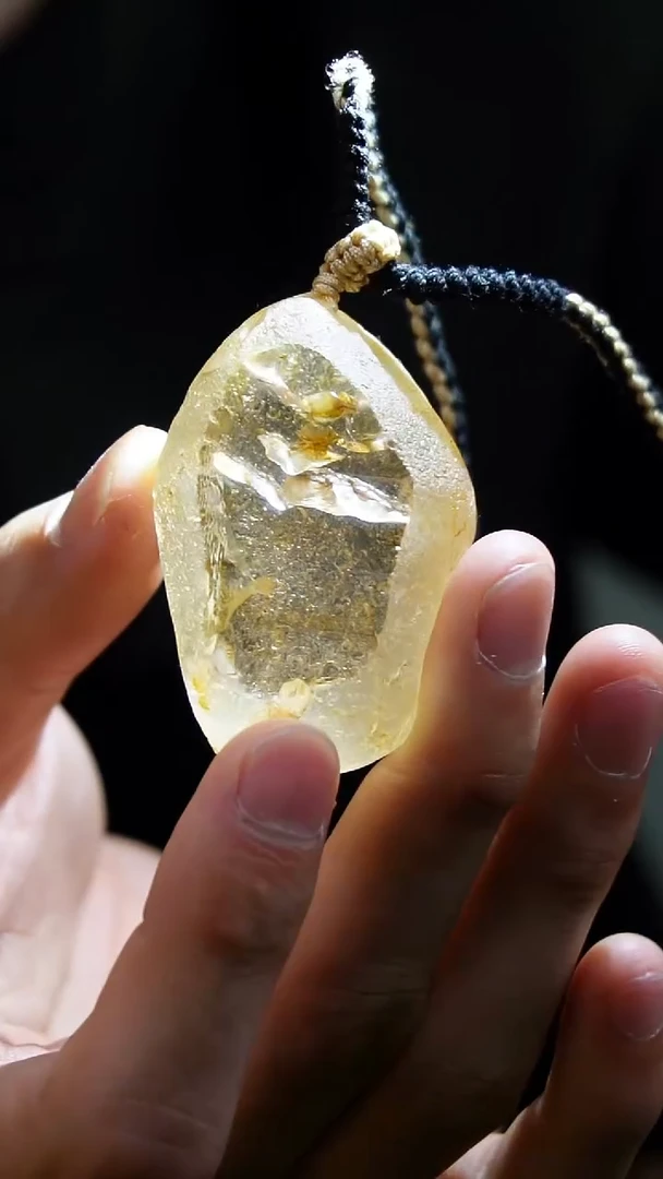 吊坠(赠链)未镶嵌水晶水晶