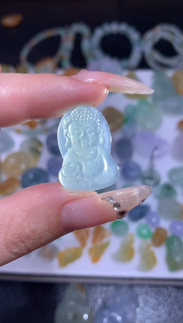 未镶嵌定制翡翠宝宝佛