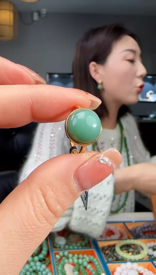 银S925镶嵌戒指和田玉1