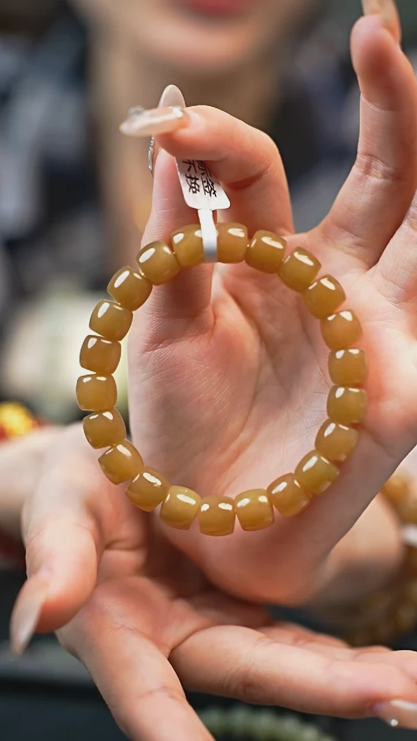 颈饰未镶嵌和田玉拍一发一