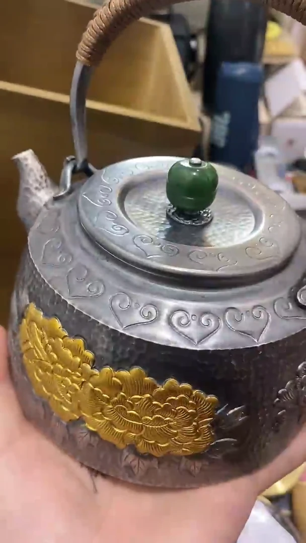 瓷片闪购商品 如图所示