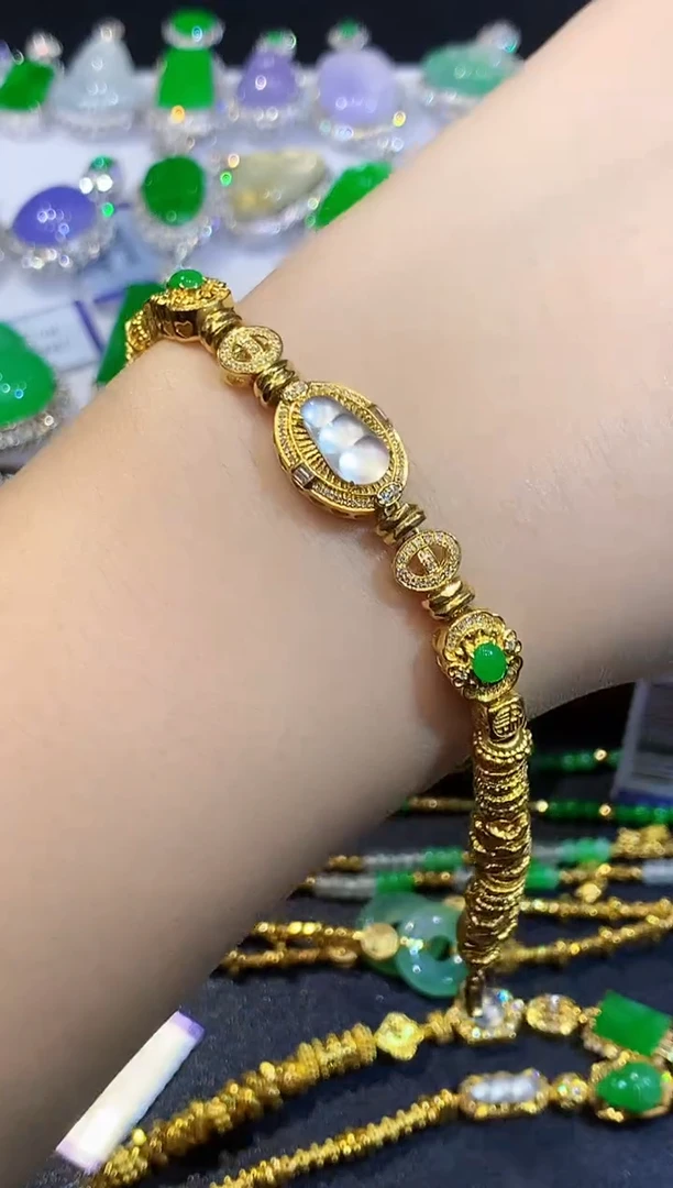 18K金镶嵌手链翡翠YY多样性发其一