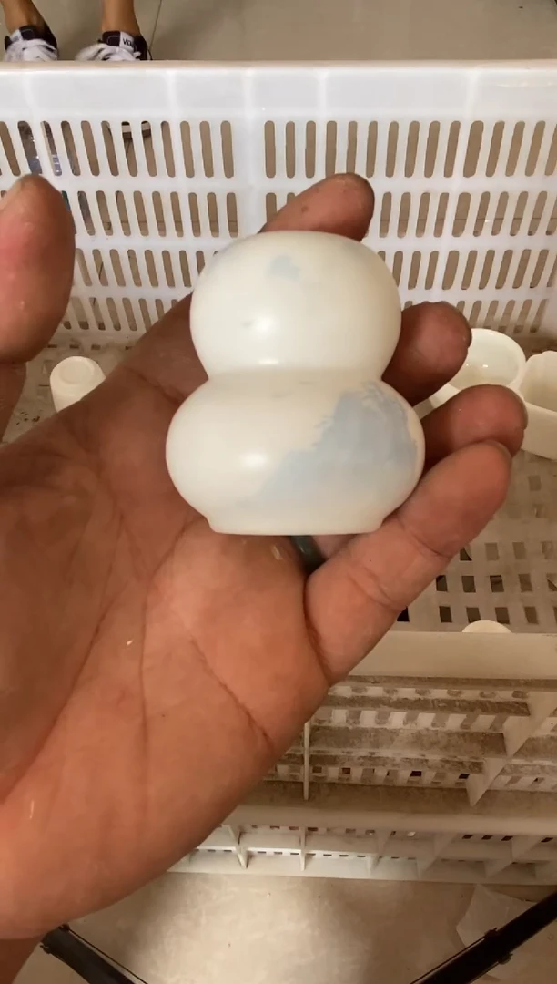 杯无运费险有瑕疵的摄影的产品有使用过的痕迹有点脏介意勿拍
