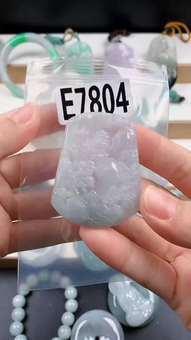 颈饰未镶嵌翡翠天然翡翠吊坠挂件