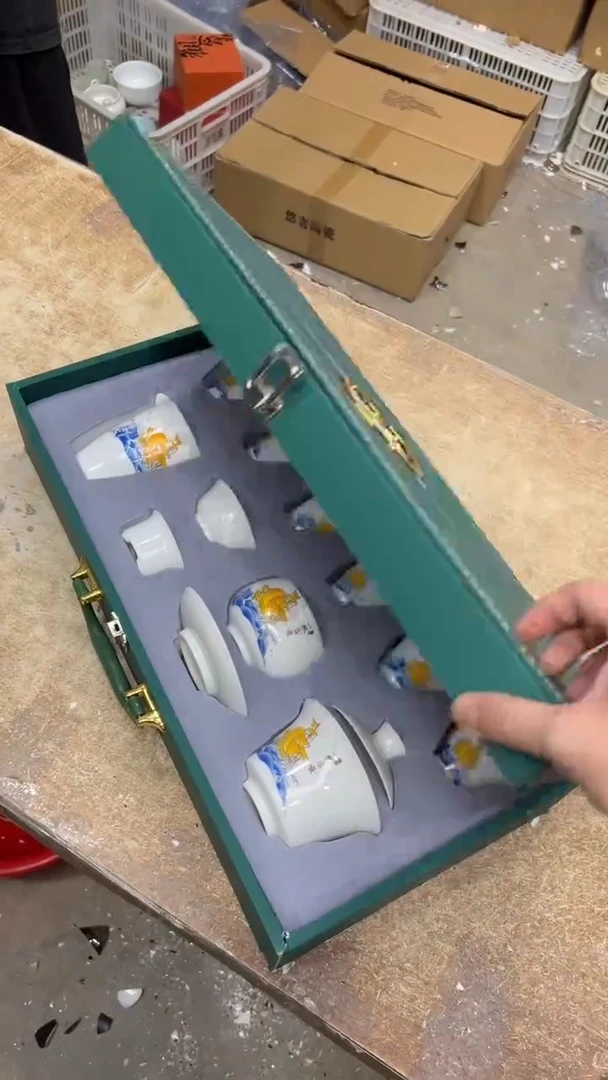 瓷片其他其他其他其他 礼盒做旧