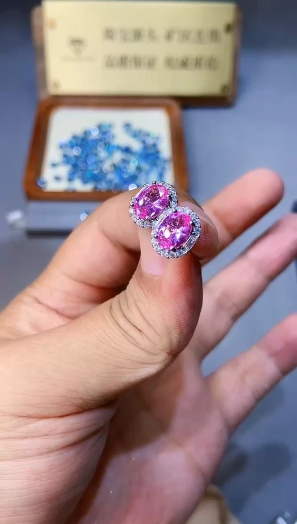 彩色蓝宝石耳饰银S925镶嵌..