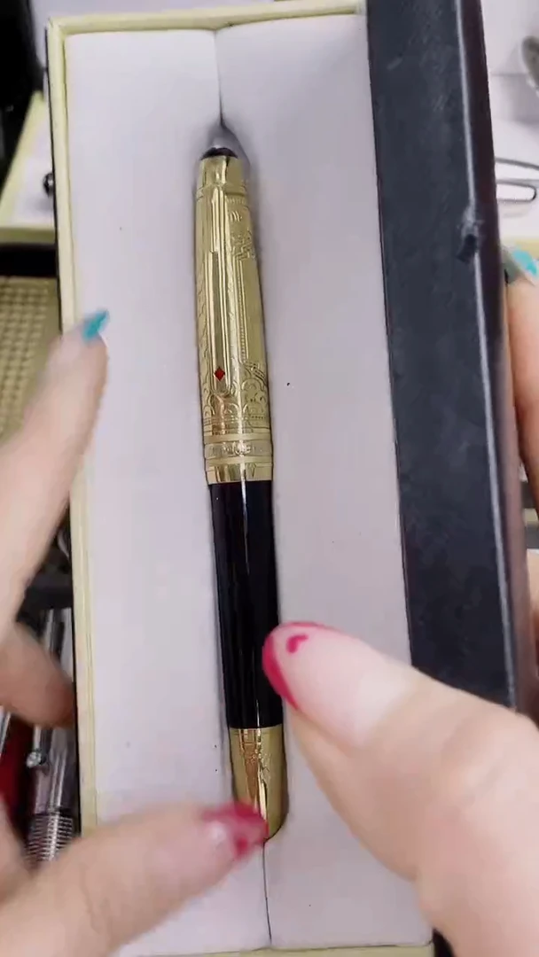 瓷片jjdsjksklieikkkwlw;