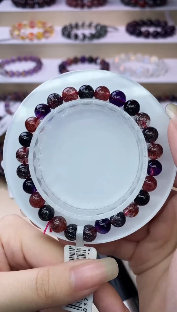 【闪购商品】水晶手链未镶嵌黑加仑超七7m+