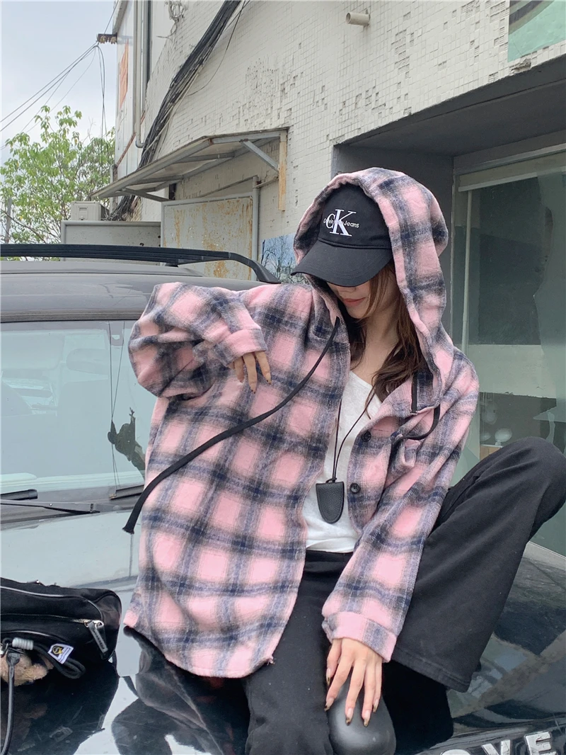 撞色设计感格纹连帽长袖衬衫女款外穿2024秋季复古时尚宽松中长款