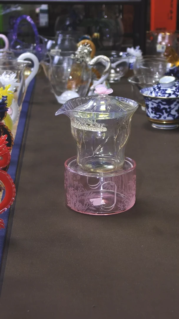 粉色荷韵盖碗加浅粉色温茶器  晶焱金标