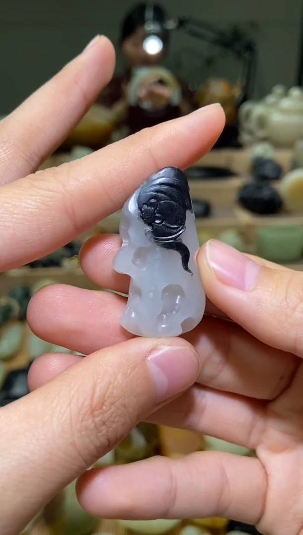 未镶嵌和田玉挂件新疆和田玉青花福在眼前挂件