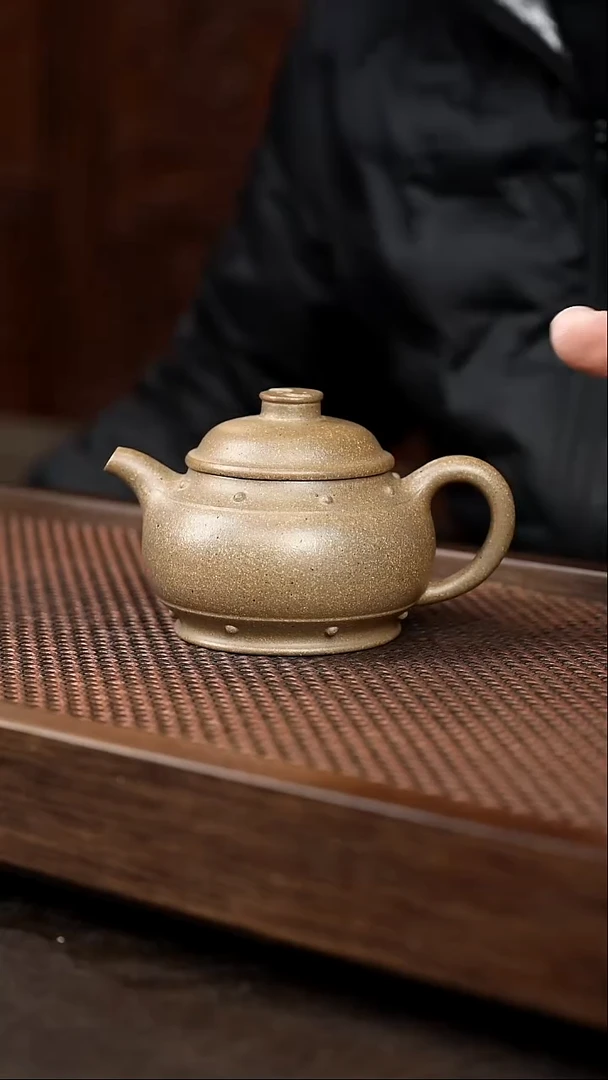 茶壶紫砂岩中泥太极八卦 大+6拼战鼓杯